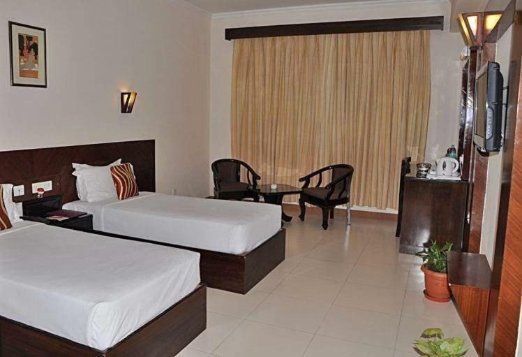 Hotel Rudra Continental Rudrapur Exterior foto