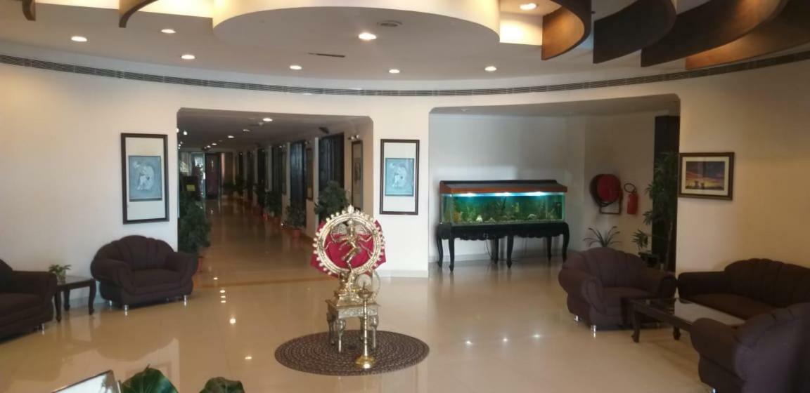 Hotel Rudra Continental Rudrapur Exterior foto