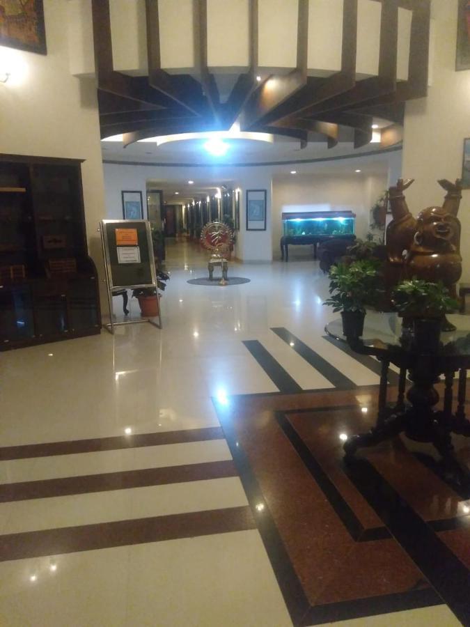 Hotel Rudra Continental Rudrapur Exterior foto